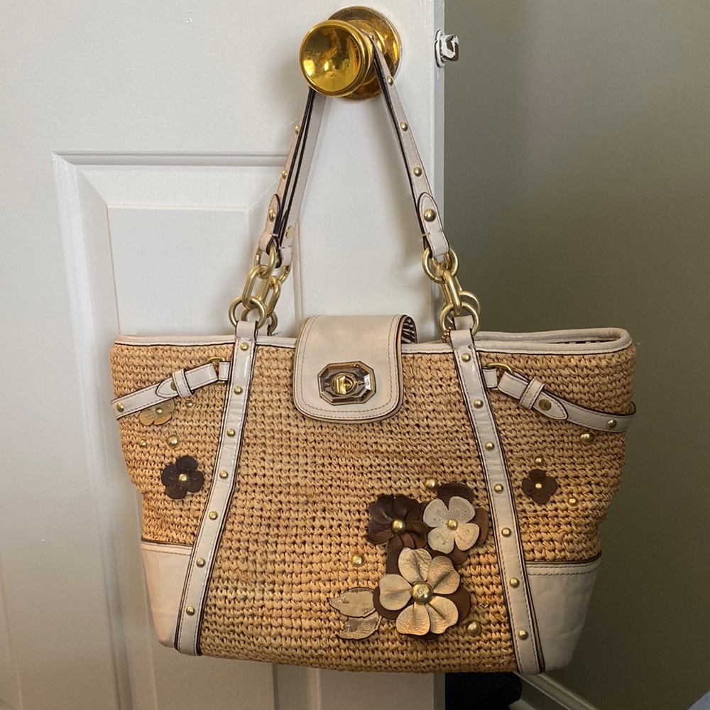 Coach straw bag authentic Coach purse with zebra print inside Great condition